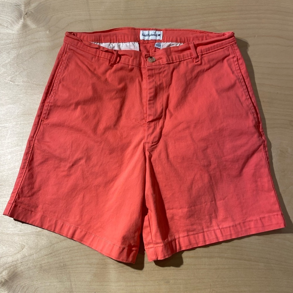 Saddlebred Salmon Flat Front Shorts 32 (NK)